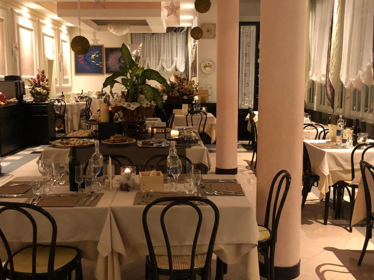 Hotel Montepizzo Lizzano in Belvedere Kültér fotó